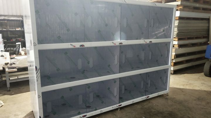 華創工業 化學設備實績：大型 PP 排煙櫃